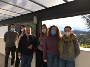 El grupo Norte Sur con Julio Cuadra, acompañante del curso