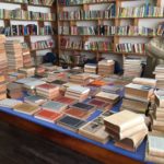 Imágenes del Seminario de Riobamba en Ecuador. La Biblioteca diocesana colaboró en la formación de su biblioteca, estando Mons. Joseba Segura, de misionero allí. Todos los libros que la forman fueron enviados por la biblioteca, junto con Misiones diocesanas.