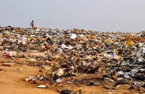 Vertedero en Ghana