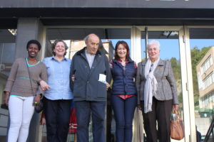 Encuentro oracional misionero 2014 con Xabier Goicouria . Lucía a la derecha de la imagen.