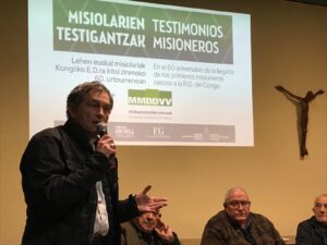 El obispo dirigió unas palabras al finalizar el encuentro 